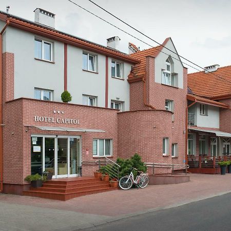 Hotel Capitol Biala Podlaska Luaran gambar